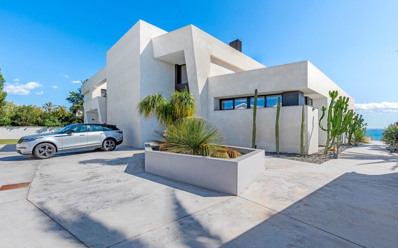 6 camera da letto Villa in vendita in Cabo Roig con piscina - 4.750.000 € (Rif: 9880206)