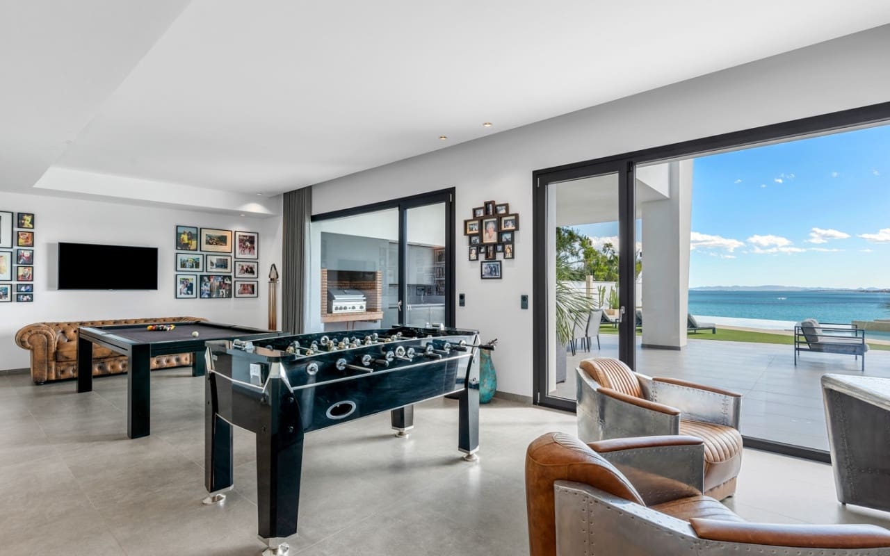 6 camera da letto Villa in vendita in Cabo Roig con piscina - 4.750.000 € (Rif: 9880206)