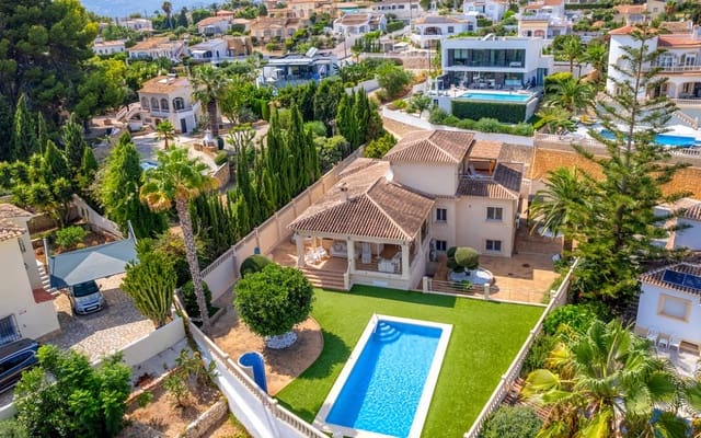 5 sypialnia Willa na sprzedaż w Benissa z basenem - 1 690 000 € (Ref: 9880209)