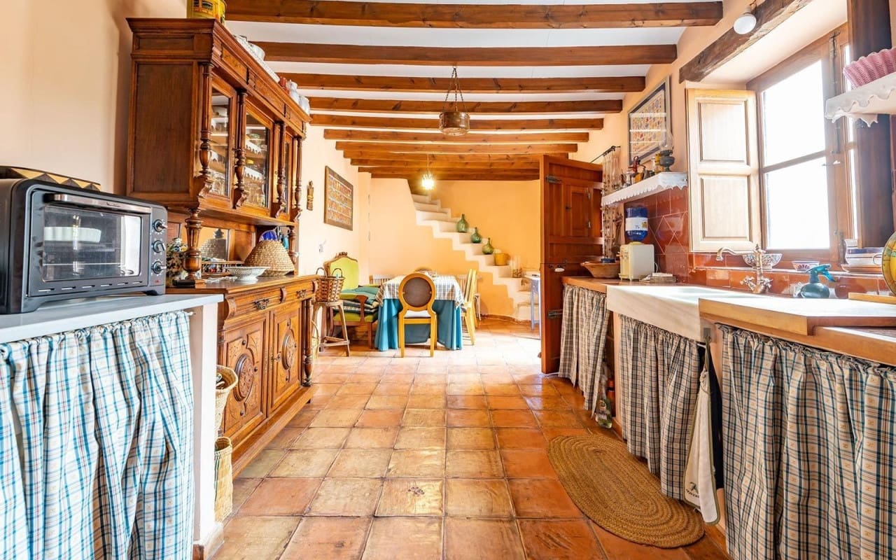 8 chambre Maison de Ville à vendre à Los Martinez del Puerto - 395 000 € (Ref: 9880211)