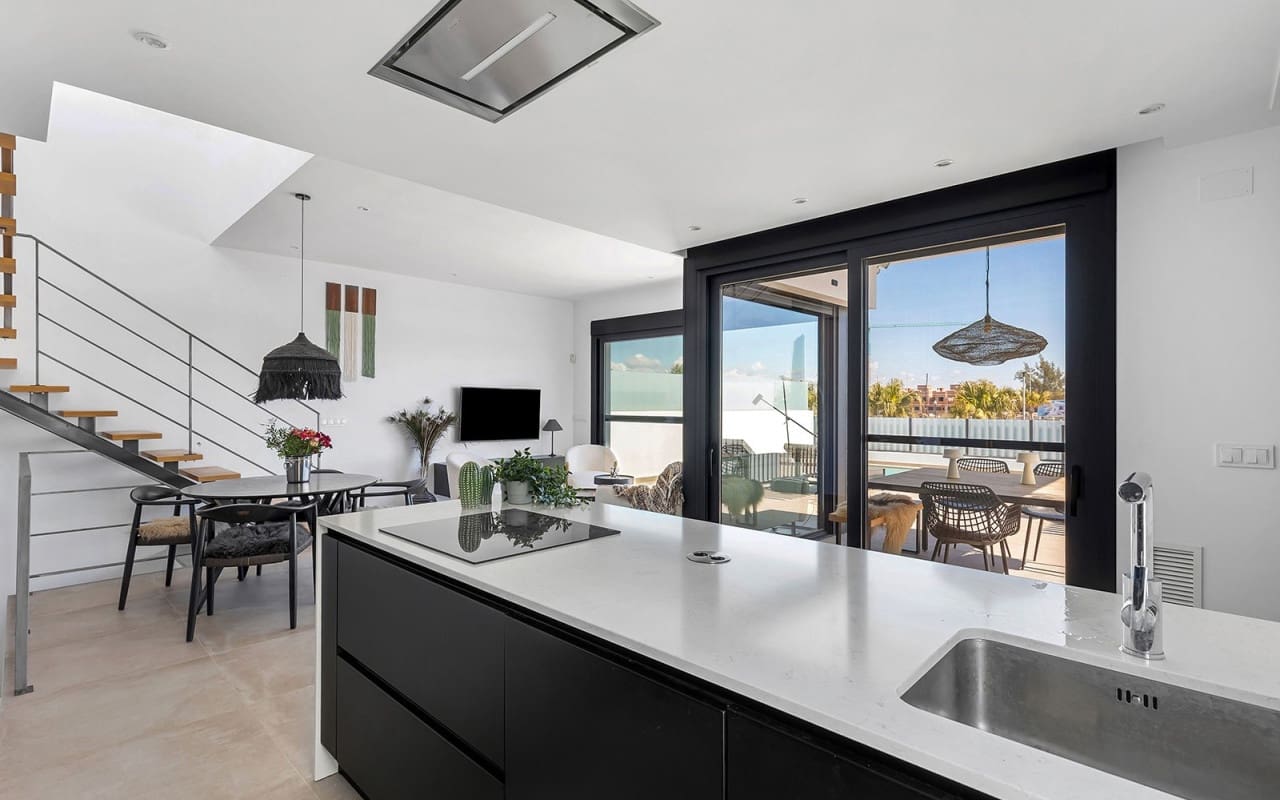 3 slaapkamer Huis te koop in Dolores met zwembad - € 410.000 (Ref: 9902091)