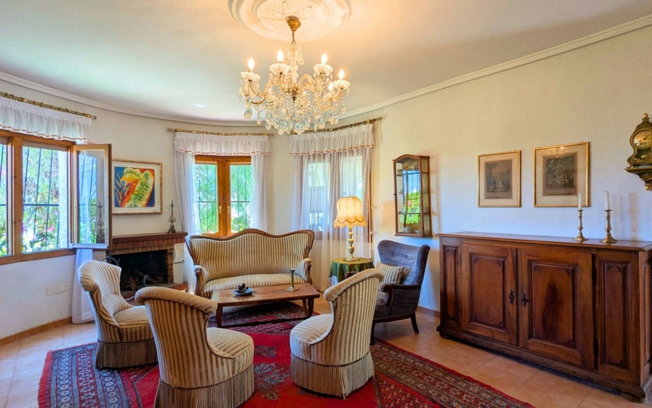 4 Zimmer Villa zu verkaufen in Ciudad Quesada mit Pool - 385.000 € (Ref: 9902208)