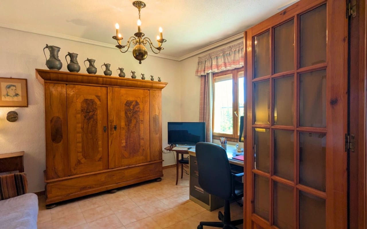 4 Zimmer Villa zu verkaufen in Ciudad Quesada mit Pool - 385.000 € (Ref: 9902208)