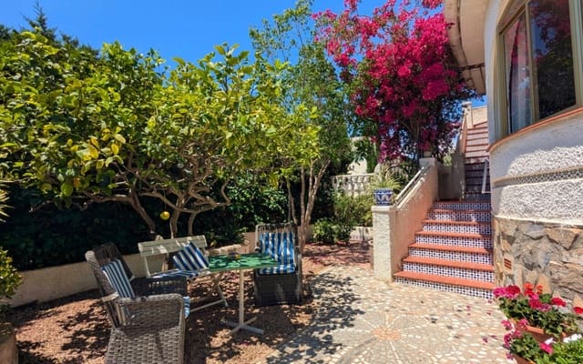 4 Zimmer Villa zu verkaufen in Ciudad Quesada, Rojales mit Pool - 385.000 € (Ref: 9902208)