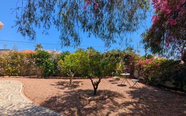 4 Zimmer Villa zu verkaufen in Ciudad Quesada, Rojales mit Pool - 385.000 € (Ref: 9902208)