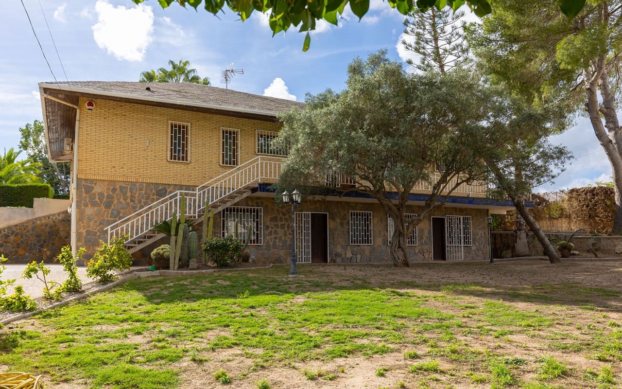 5 slaapkamer Villa te koop in Filipinas - € 599.900 (Ref: 9902211)
