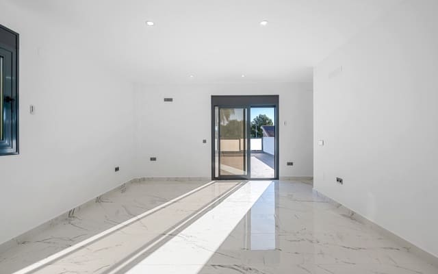 4 soverom Villa til salgs i Dehesa de Campoamor, Orihuela med svømmebasseng - € 985 000 (Ref: 9902213)