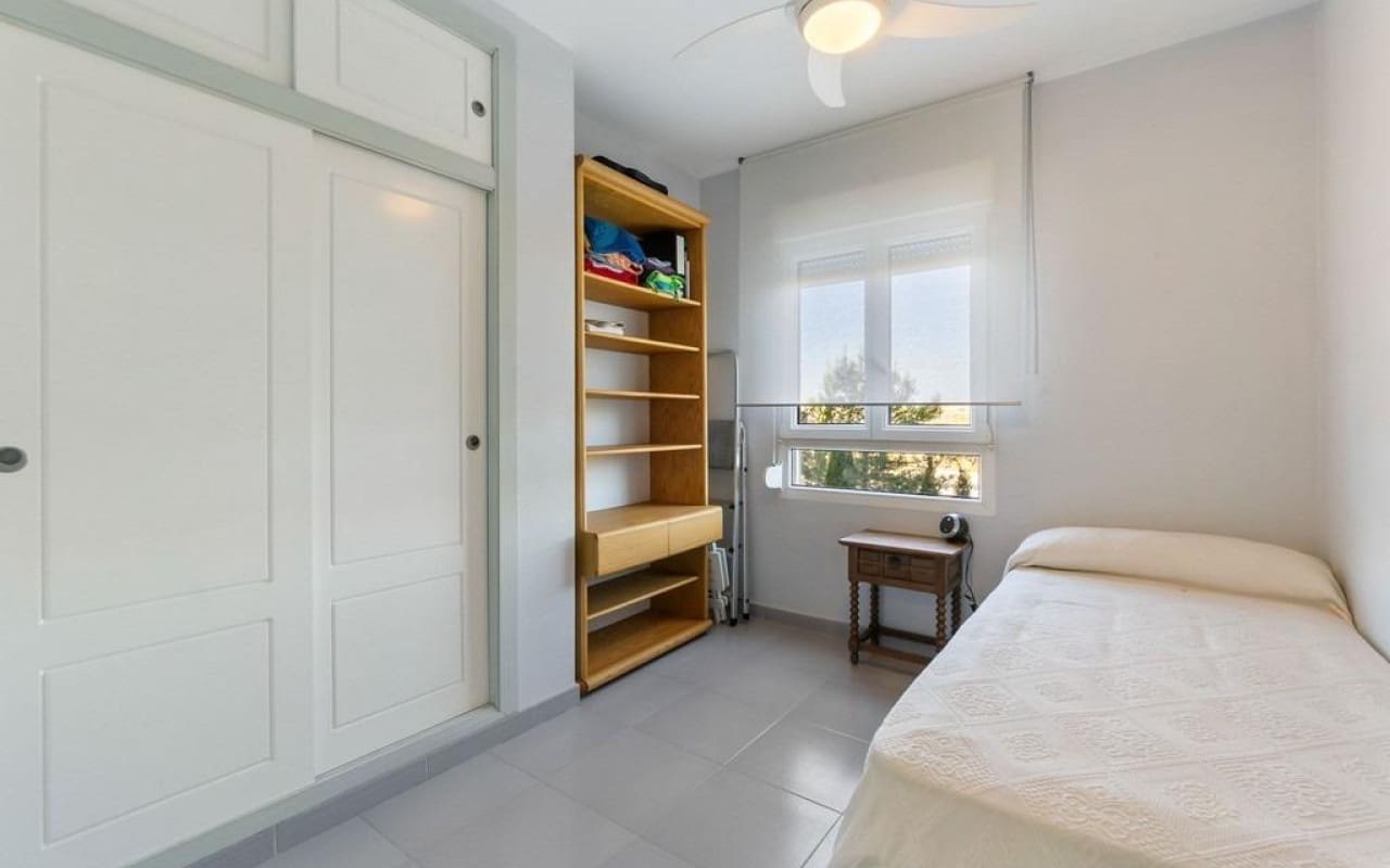 3 slaapkamer Appartement te koop in Dehesa de Campoamor met zwembad - € 215.000 (Ref: 9902215)