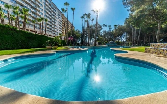 3 slaapkamer Appartement te koop in Dehesa de Campoamor, Orihuela met zwembad - € 215.000 (Ref: 9902215)