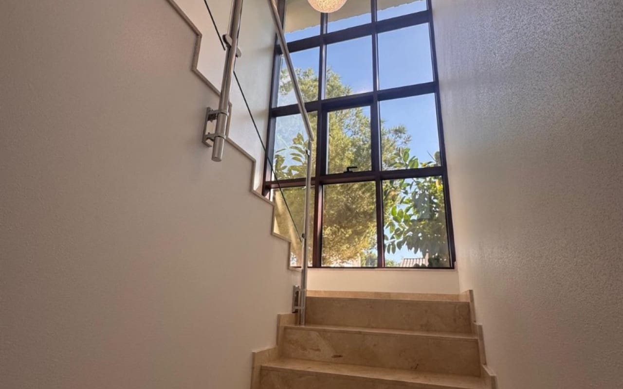 Chalet de 3 habitaciones en Dehesa de Campoamor en venta con piscina - 899.000 € (Ref: 9905062)