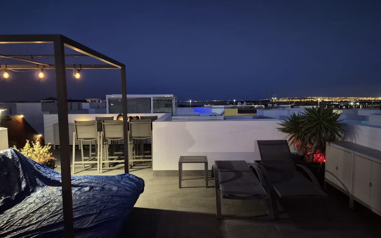 3 makuuhuone Huvila myytävänä paikassa Los Montesinos mukana uima-altaan - 425 000 € (Ref: 9905064)
