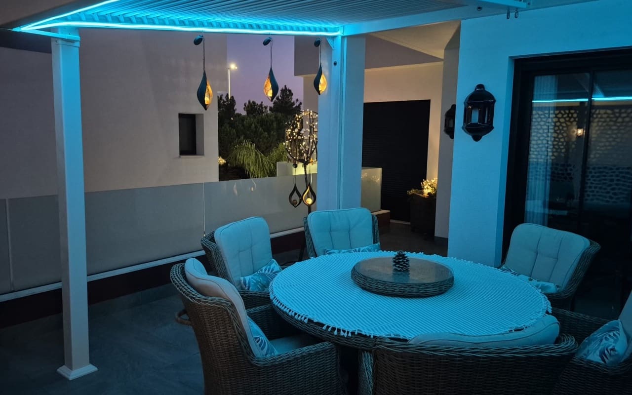 3 makuuhuone Huvila myytävänä paikassa Los Montesinos mukana uima-altaan - 425 000 € (Ref: 9905064)