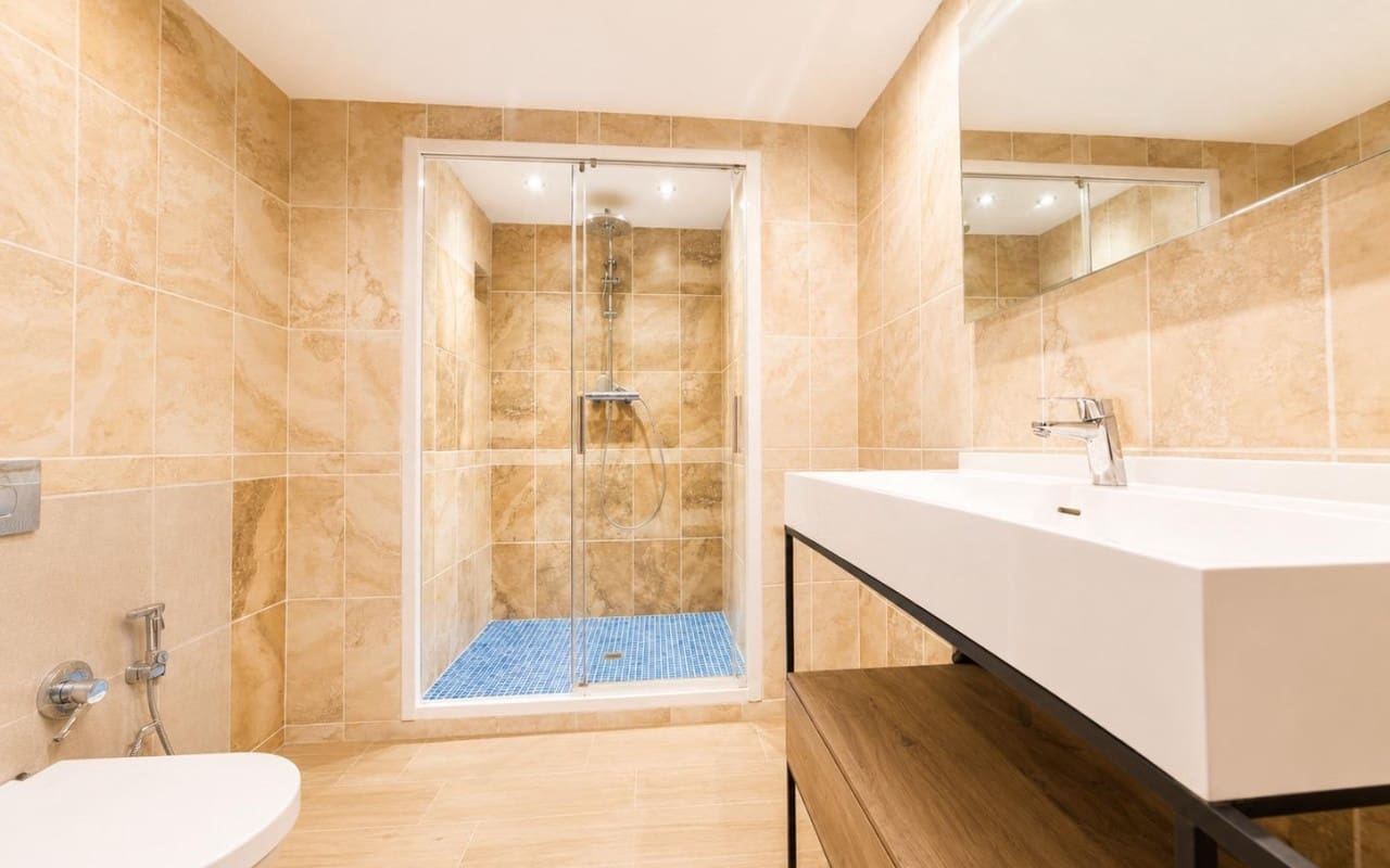 Chalet de 4 habitaciones en Dehesa de Campoamor en venta con piscina - 1.225.000 € (Ref: 9905066)