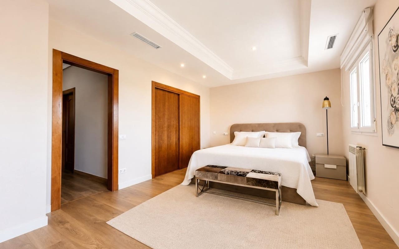 Chalet de 4 habitaciones en Dehesa de Campoamor en venta con piscina - 1.225.000 € (Ref: 9905066)