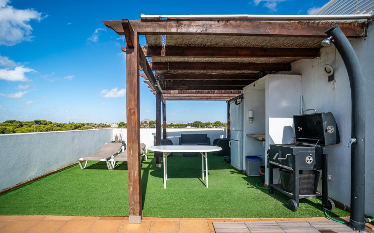 2 sovrum Takvåning till salu i Santiago de la Ribera med pool - 230 000 € (Ref: 9905067)