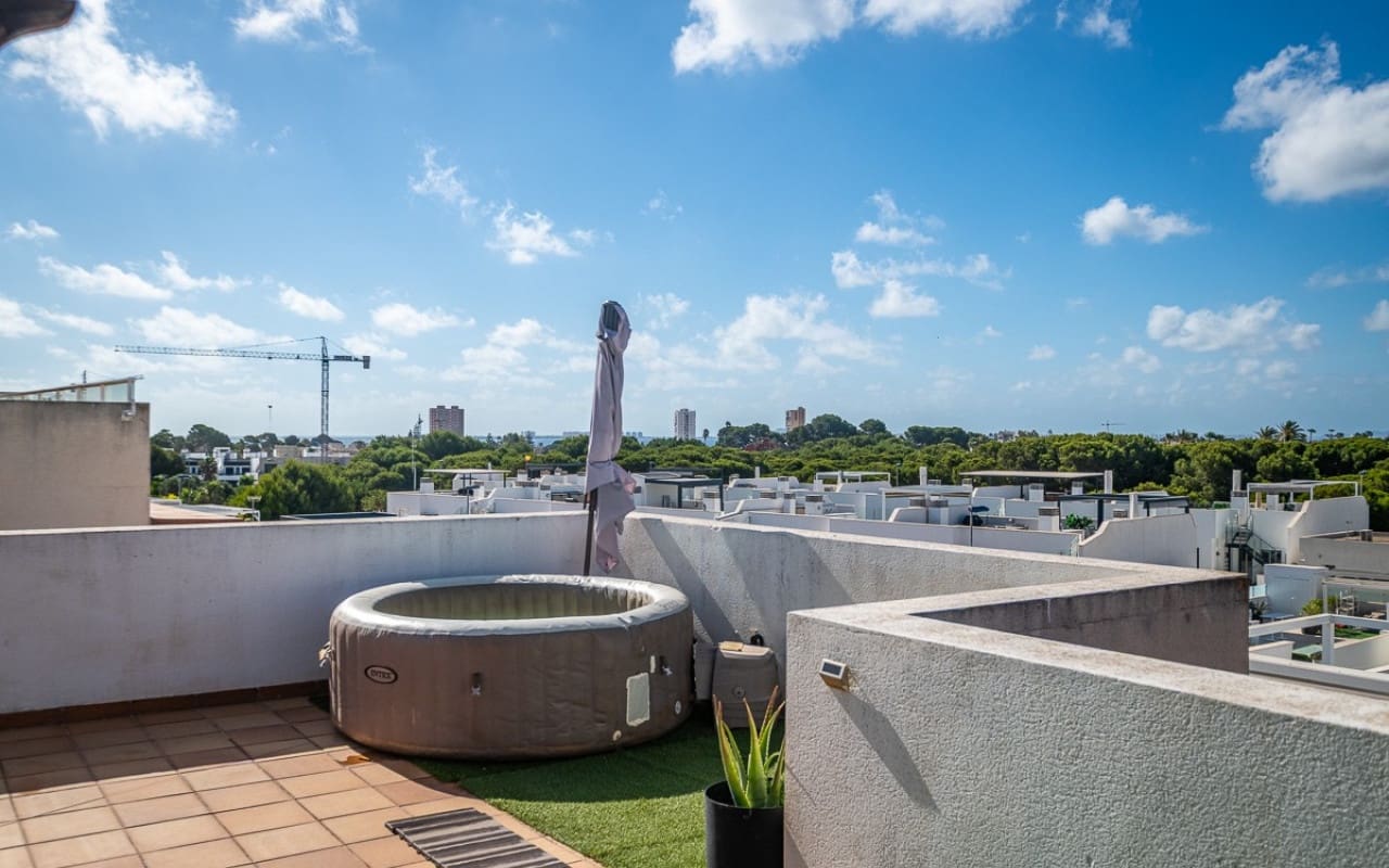 2 sovrum Takvåning till salu i Santiago de la Ribera med pool - 230 000 € (Ref: 9905067)