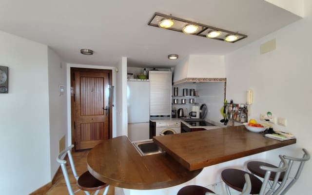 2 soveværelse Penthouse til salg i Punta Prima, Torrevieja med swimmingpool - € 299.900 (Ref: 9905068)