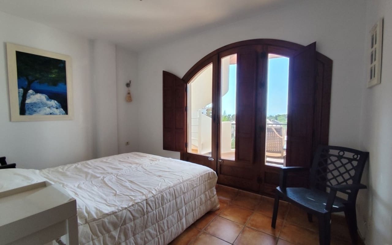 2 soveværelse Penthouse til salg i Punta Prima med swimmingpool - € 299.900 (Ref: 9905068)