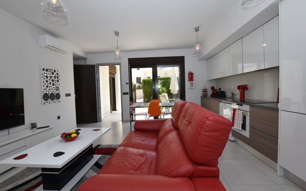 2 slaapkamer Appartement te koop in Algorfa - € 235.000 (Ref: 9905072)
