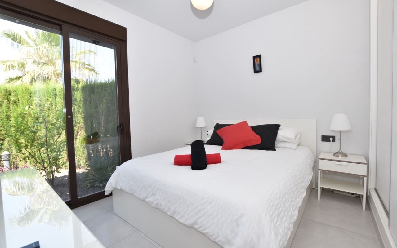 2 slaapkamer Appartement te koop in Algorfa - € 235.000 (Ref: 9905072)