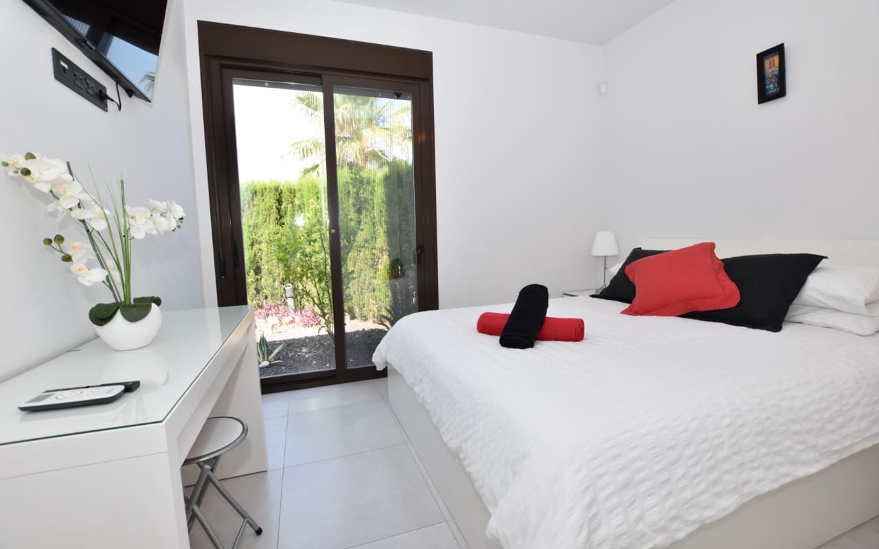 2 slaapkamer Appartement te koop in Algorfa - € 235.000 (Ref: 9905072)