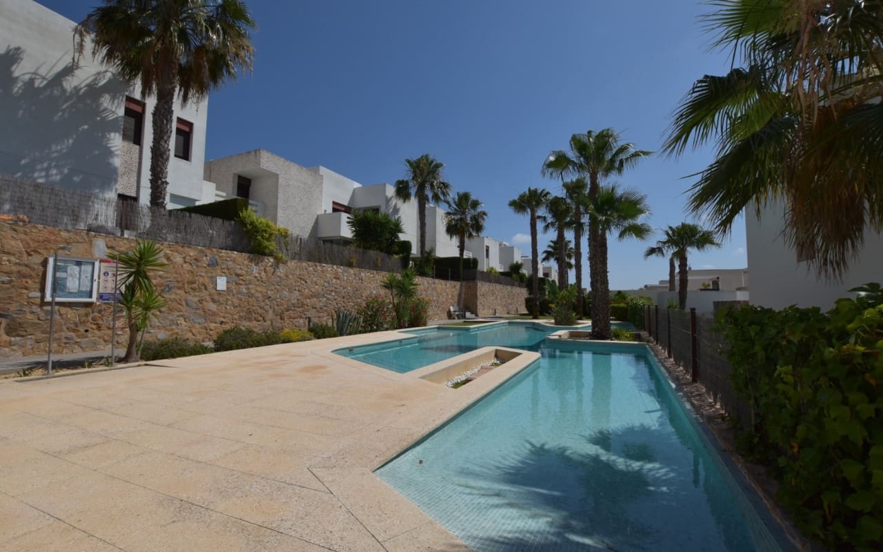 2 slaapkamer Appartement te koop in Algorfa - € 235.000 (Ref: 9905072)