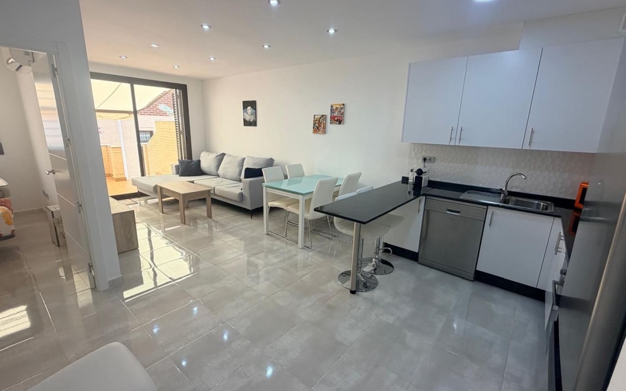 3 bedroom Apartment for sale in Orihuela Costa with pool - € 215,000 (Ref: 9905073)