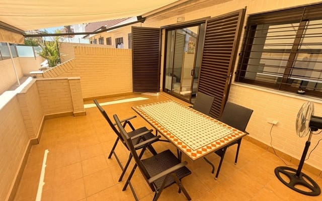 3 bedroom Apartment for sale in Lomas de Cabo Roig - Los Dolses, Orihuela with pool - € 215,000 (Ref: 9905073)