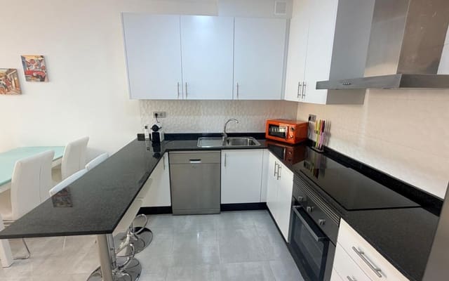 3 bedroom Apartment for sale in Lomas de Cabo Roig - Los Dolses, Orihuela with pool - € 215,000 (Ref: 9905073)