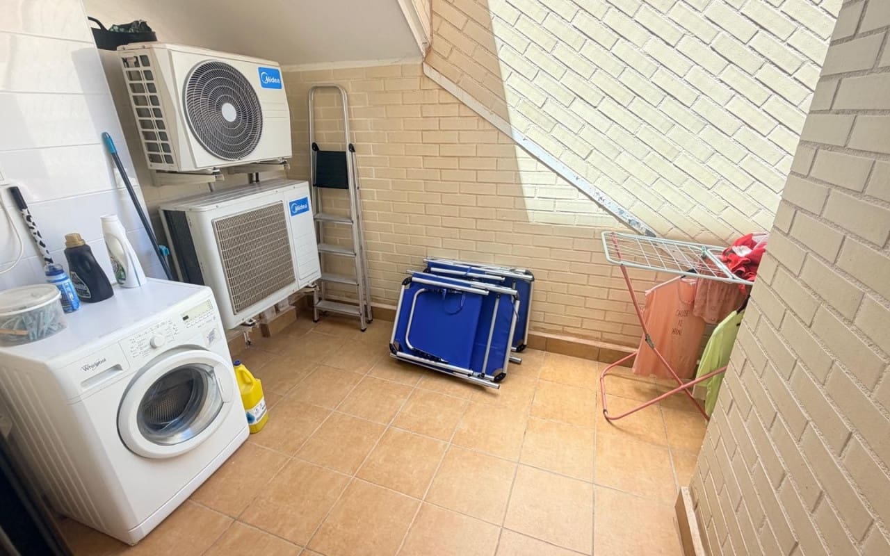 3 bedroom Apartment for sale in Orihuela Costa with pool - € 215,000 (Ref: 9905073)