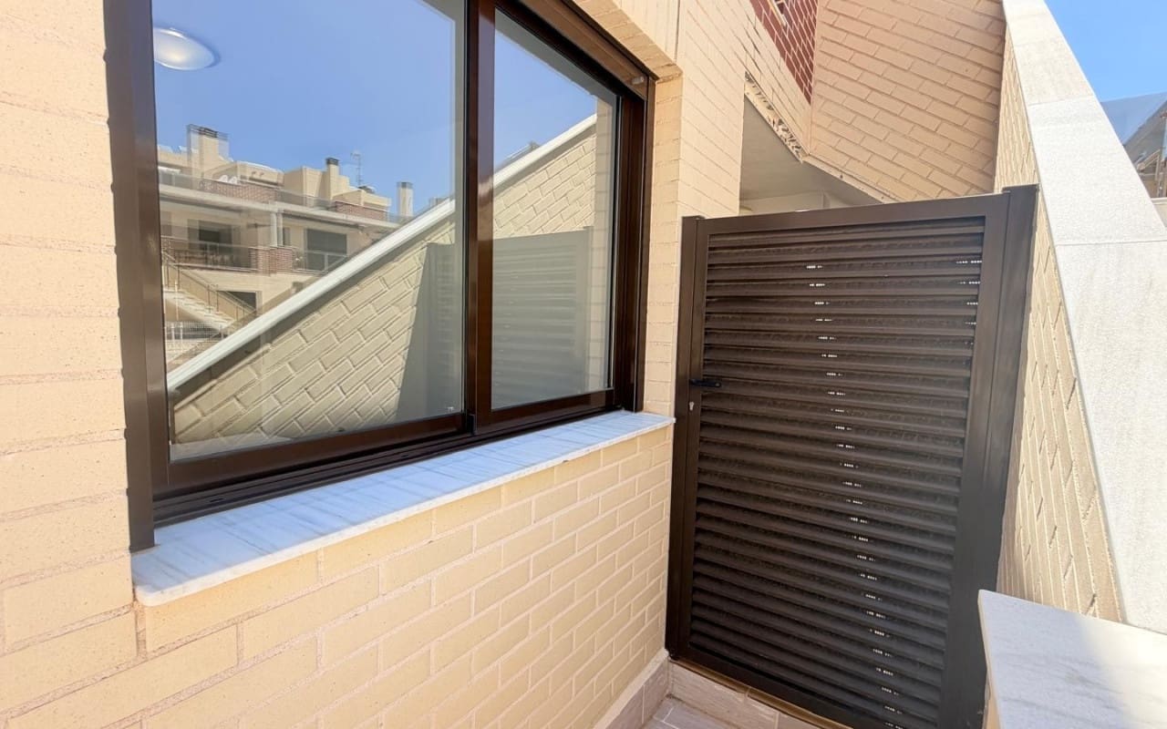 3 bedroom Apartment for sale in Orihuela Costa with pool - € 215,000 (Ref: 9905073)