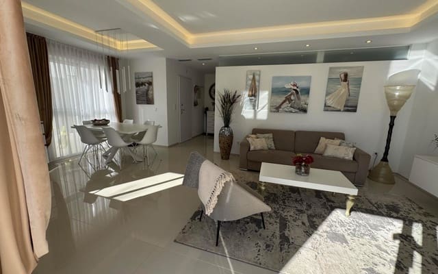 2 Zimmer Apartment zu verkaufen in Ciudad Quesada, Rojales mit Pool - 310.000 € (Ref: 9905075)