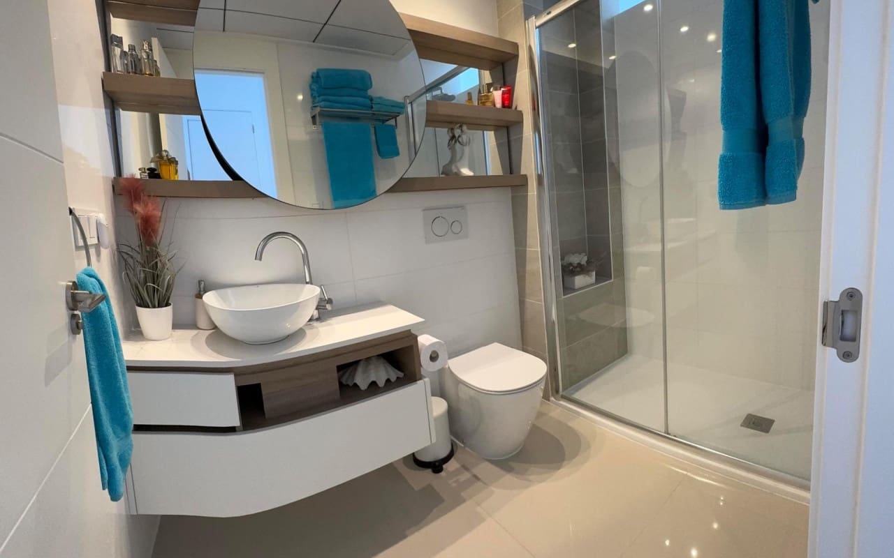 2 Zimmer Apartment zu verkaufen in Ciudad Quesada mit Pool - 310.000 € (Ref: 9905075)