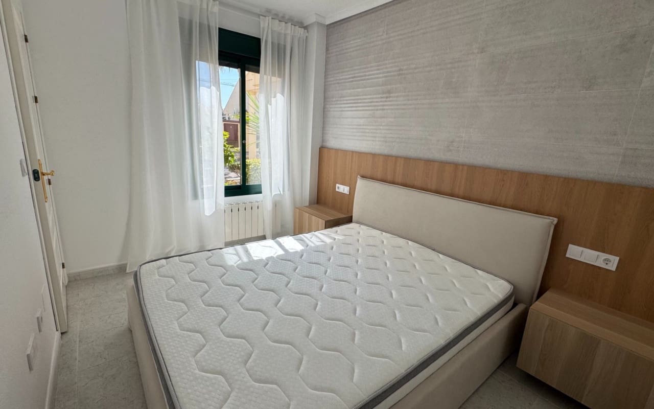 2 chambre Appartement à vendre à Campoamor avec piscine - 220 000 € (Ref: 9905076)