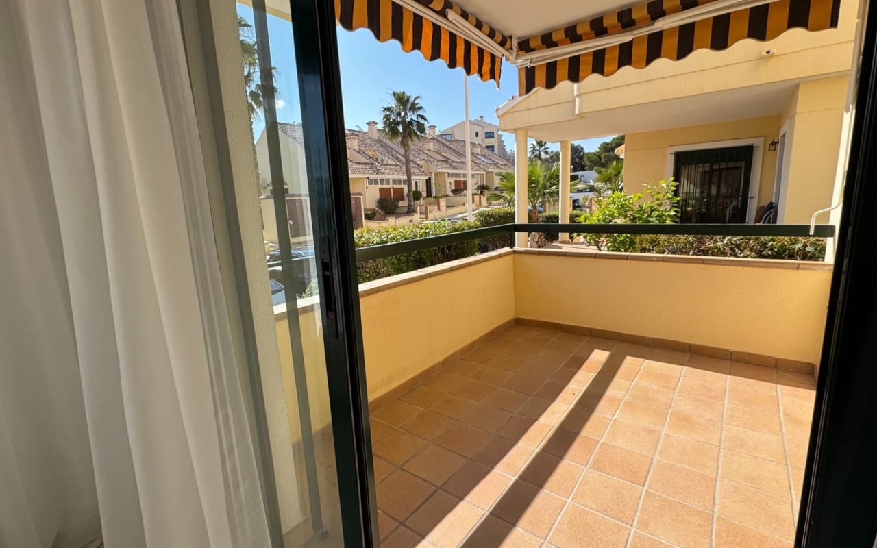 2 chambre Appartement à vendre à Campoamor avec piscine - 220 000 € (Ref: 9905076)