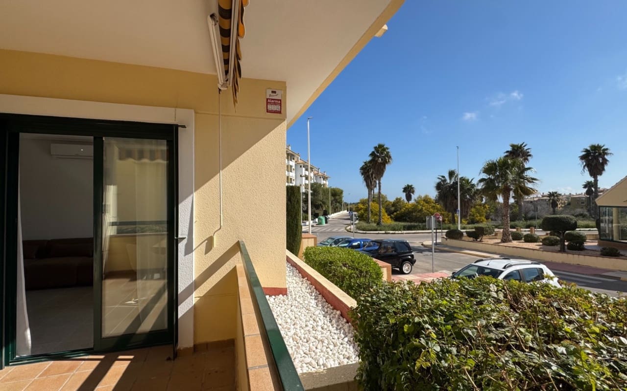 2 chambre Appartement à vendre à Campoamor avec piscine - 220 000 € (Ref: 9905076)