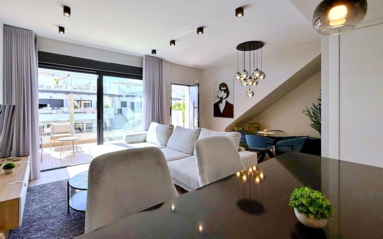 2 quarto Penthouse para venda em Orihuela Costa - 379 000 € (Ref: 9908779)