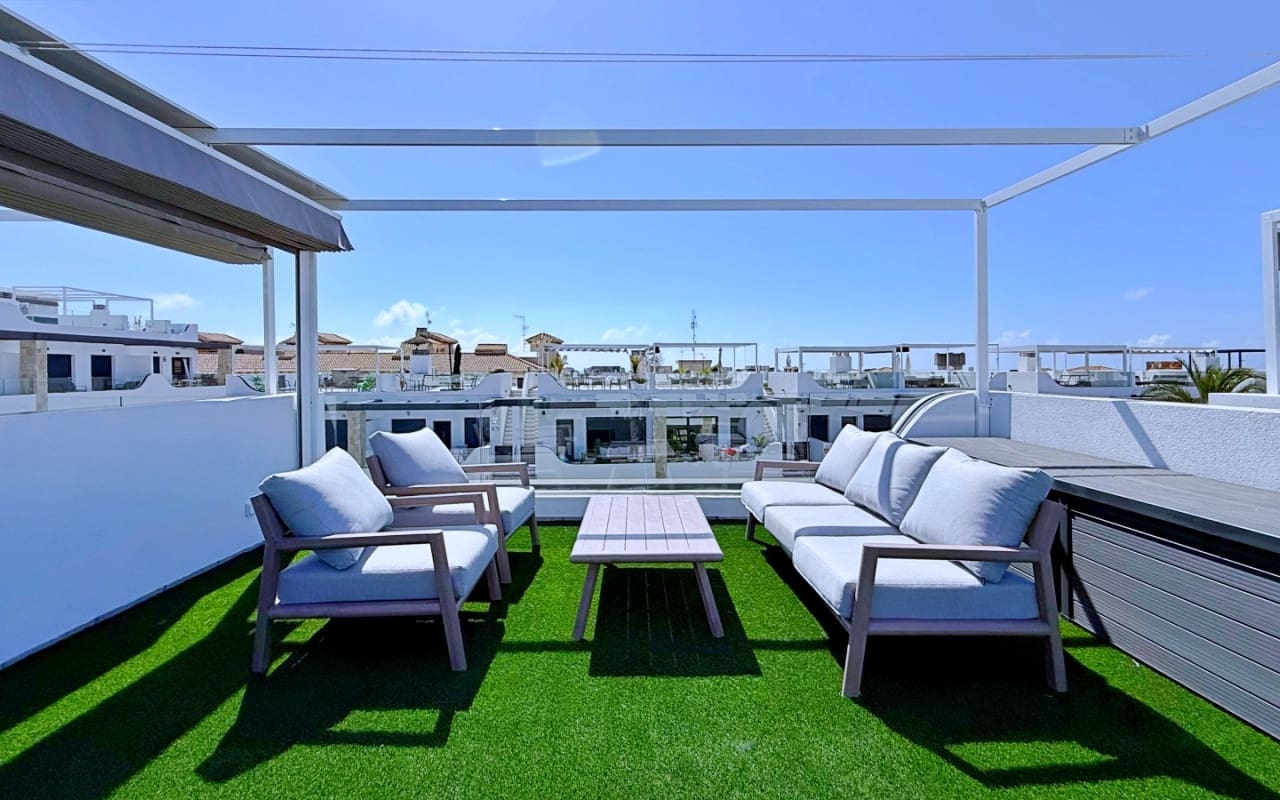 2 quarto Penthouse para venda em Orihuela Costa - 379 000 € (Ref: 9908779)