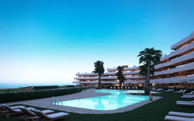 2 chambre Penthouse à vendre à Chullera, Manilva avec piscine - 545 000 € (Ref: 9909049)