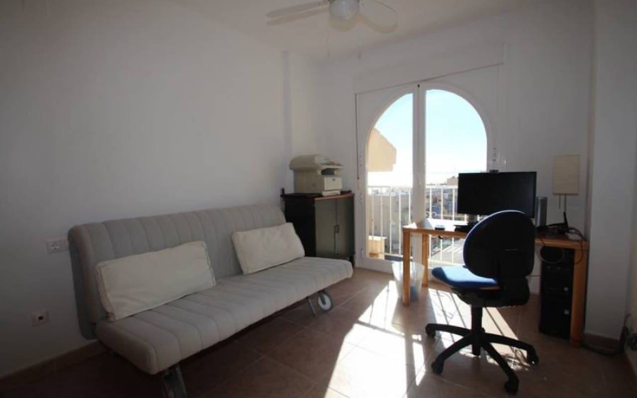 2 Zimmer Penthouse zu verkaufen in Campoamor mit Pool - 330.000 € (Ref: 9913701)