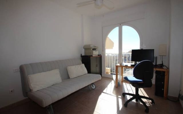 2 Zimmer Penthouse zu verkaufen in Campoamor, Orihuela mit Pool - 330.000 € (Ref: 9913701)