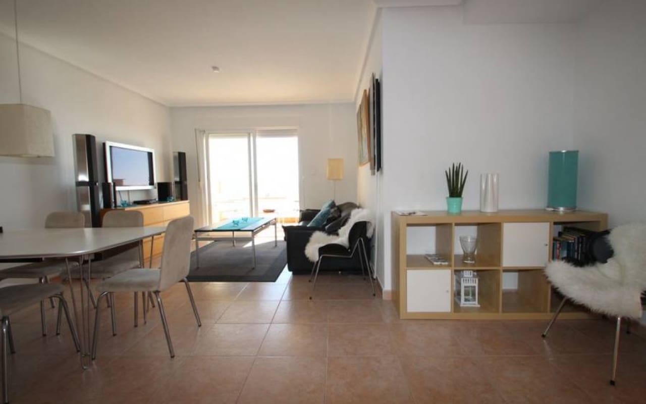 3 quarto Penthouse para venda em Campoamor com piscina - 499 000 € (Ref: 9913702)