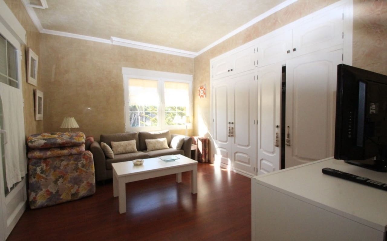 5 sovrum Villa till salu i Cabo Roig - 1 250 000 € (Ref: 9913703)