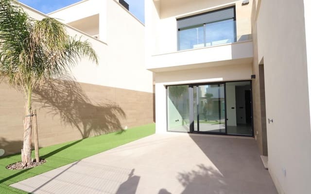 3 bedroom Villa for sale in Torre-Pacheco with pool - € 439,000 (Ref: 9913708)