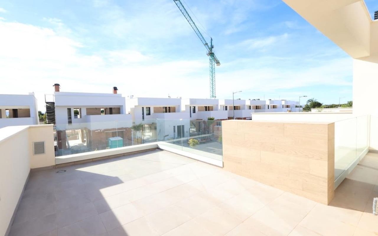 3 bedroom Villa for sale in Torre-Pacheco with pool - € 439,000 (Ref: 9913708)