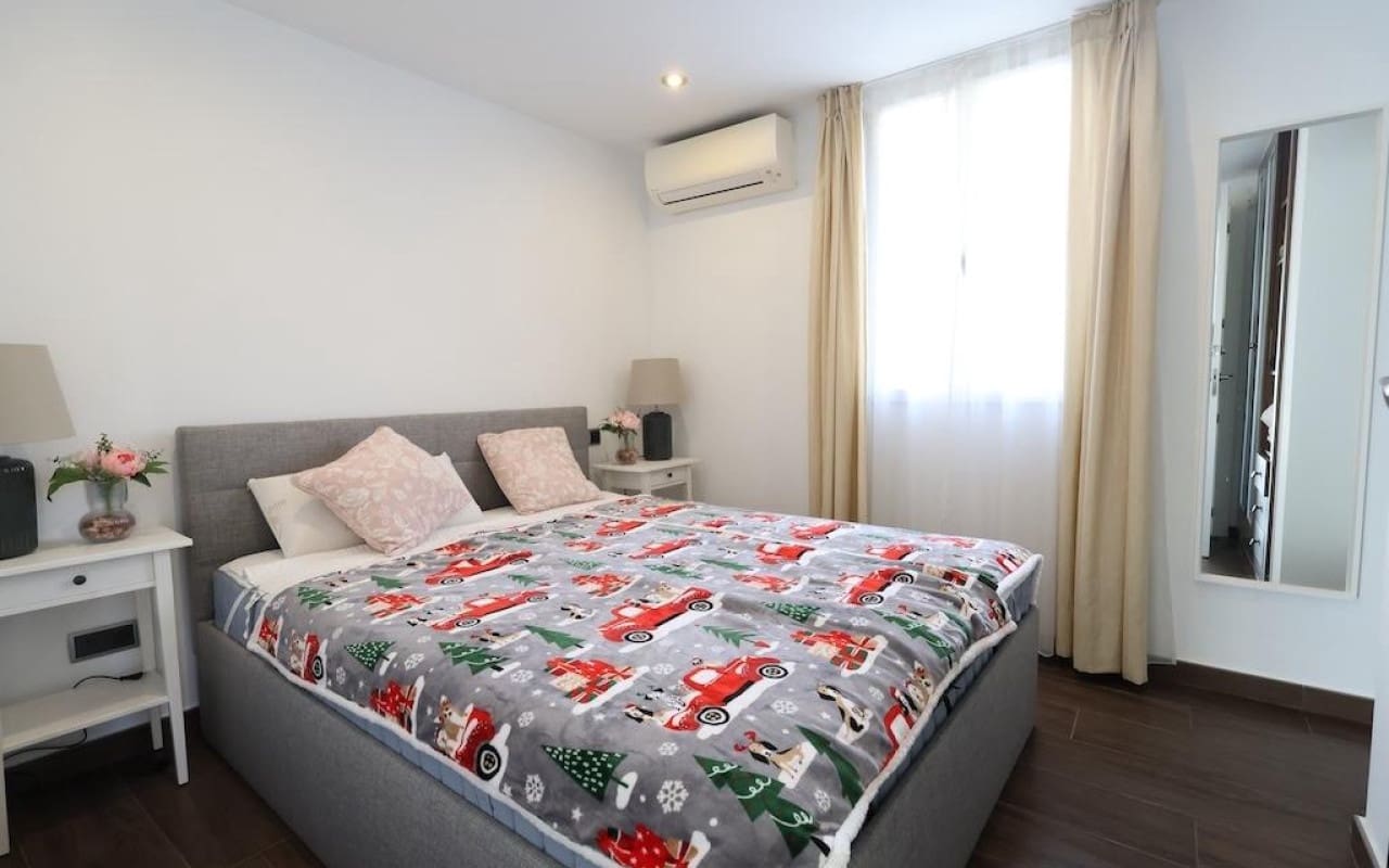 4 sovrum Villa till salu i Cabo Roig med pool - 990 000 € (Ref: 9913709)