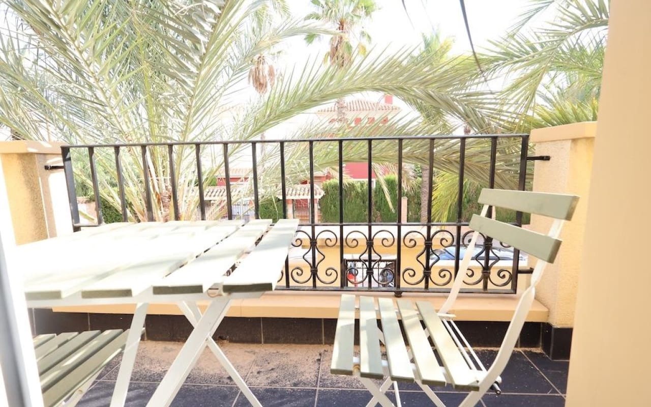 4 sovrum Villa till salu i Cabo Roig med pool - 990 000 € (Ref: 9913709)