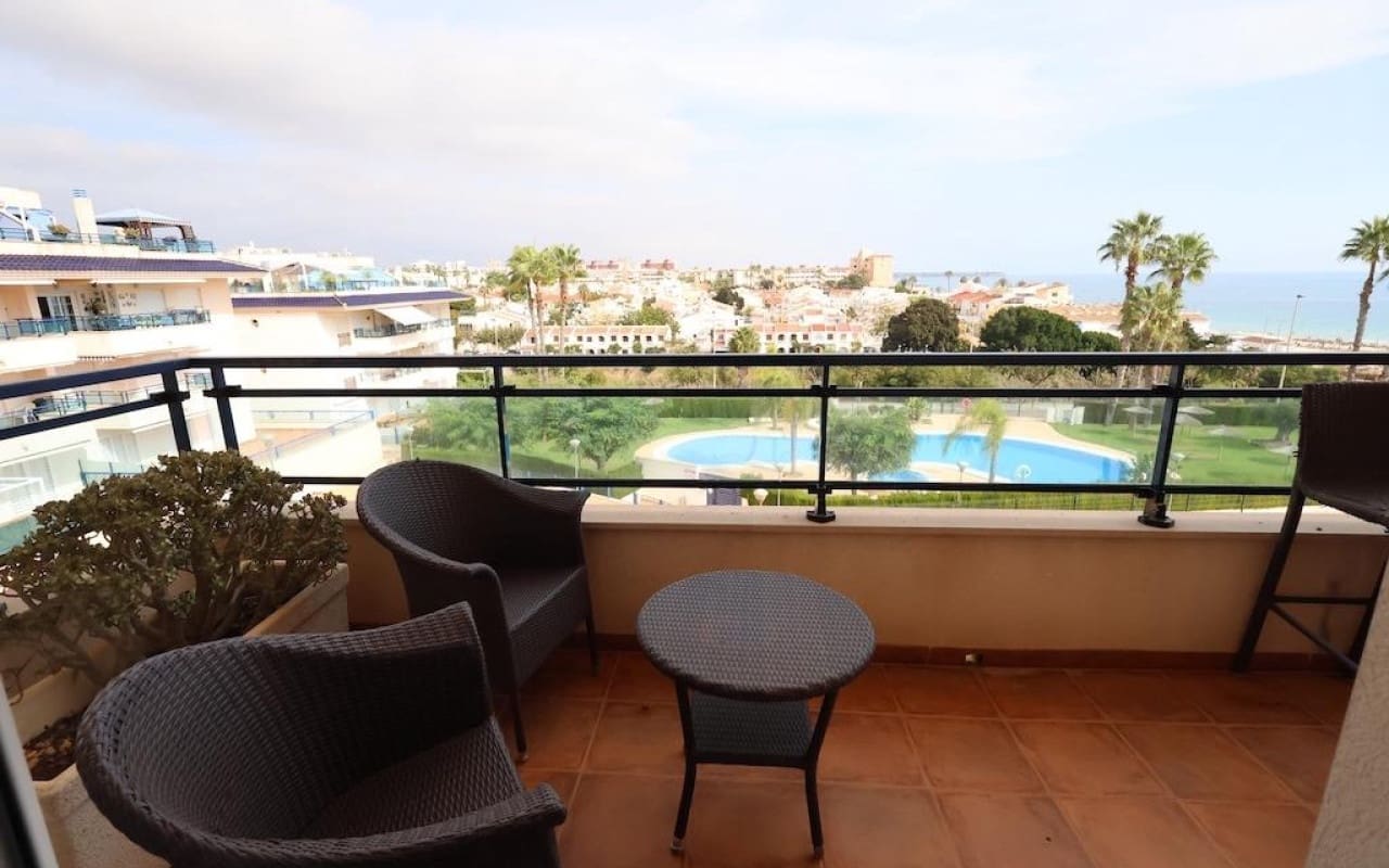 3 chambre Penthouse à vendre à Pilar de la Horadada avec piscine - 490 000 € (Ref: 9913710)