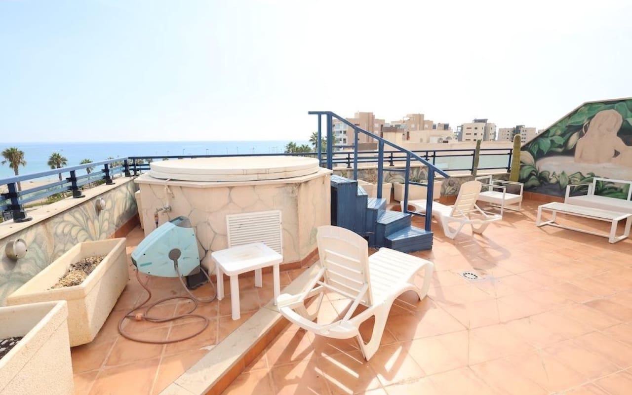 3 chambre Penthouse à vendre à Pilar de la Horadada avec piscine - 490 000 € (Ref: 9913710)