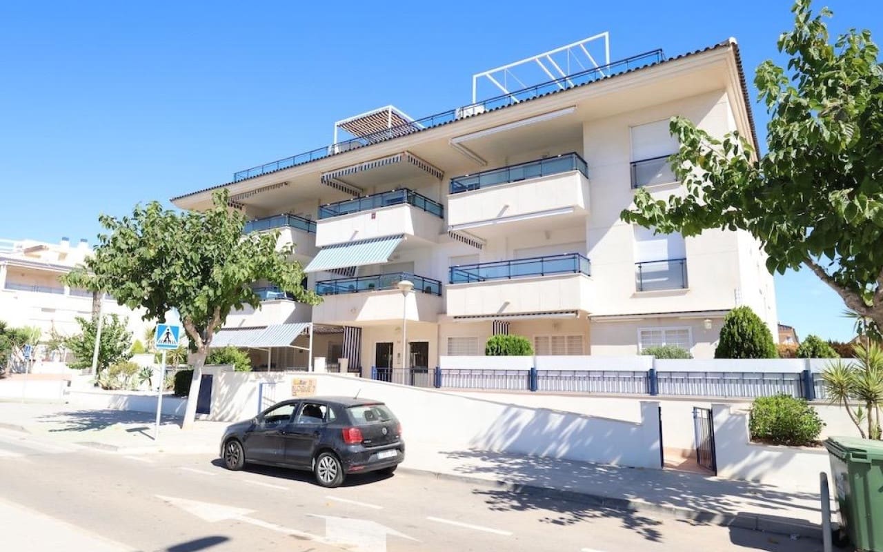 2 Zimmer Penthouse zu verkaufen in Pilar de la Horadada mit Pool - 345.000 € (Ref: 9913711)